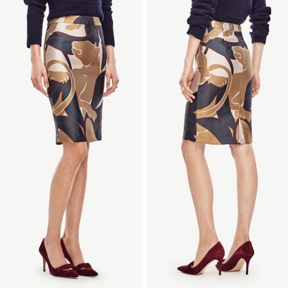 Ann Taylor Dresses & Skirts - Ann Taylor Jungle Cat Pencil Skirt Size 12